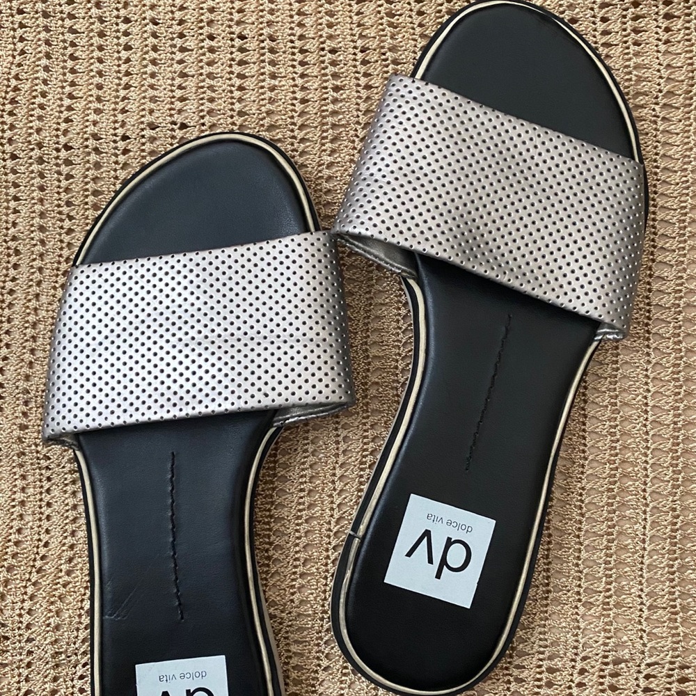 black slides with metallic band